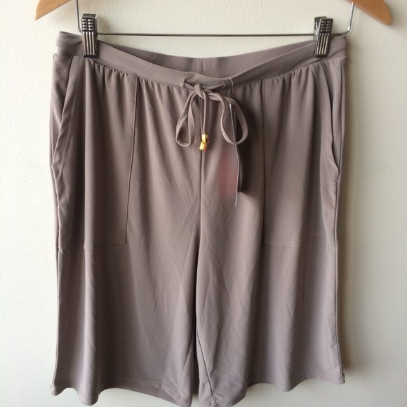 Nina Leonard Casual Drawstring Shorts - Picture 4 of 11